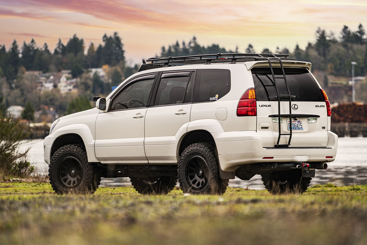 2006 Lexus GX470 - Fuel VECTOR - Black | Wheel Pros